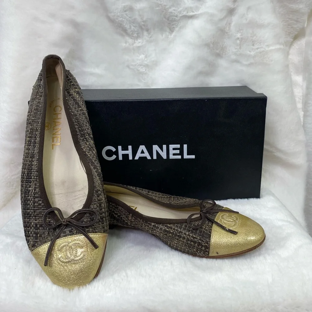 Chanel authentic Interlocking CC Logo Raffia Ballet Flats size 7